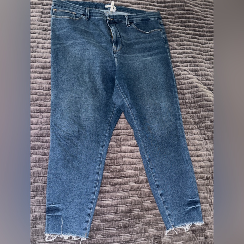 Good American Medium Blue Skinny Jeans